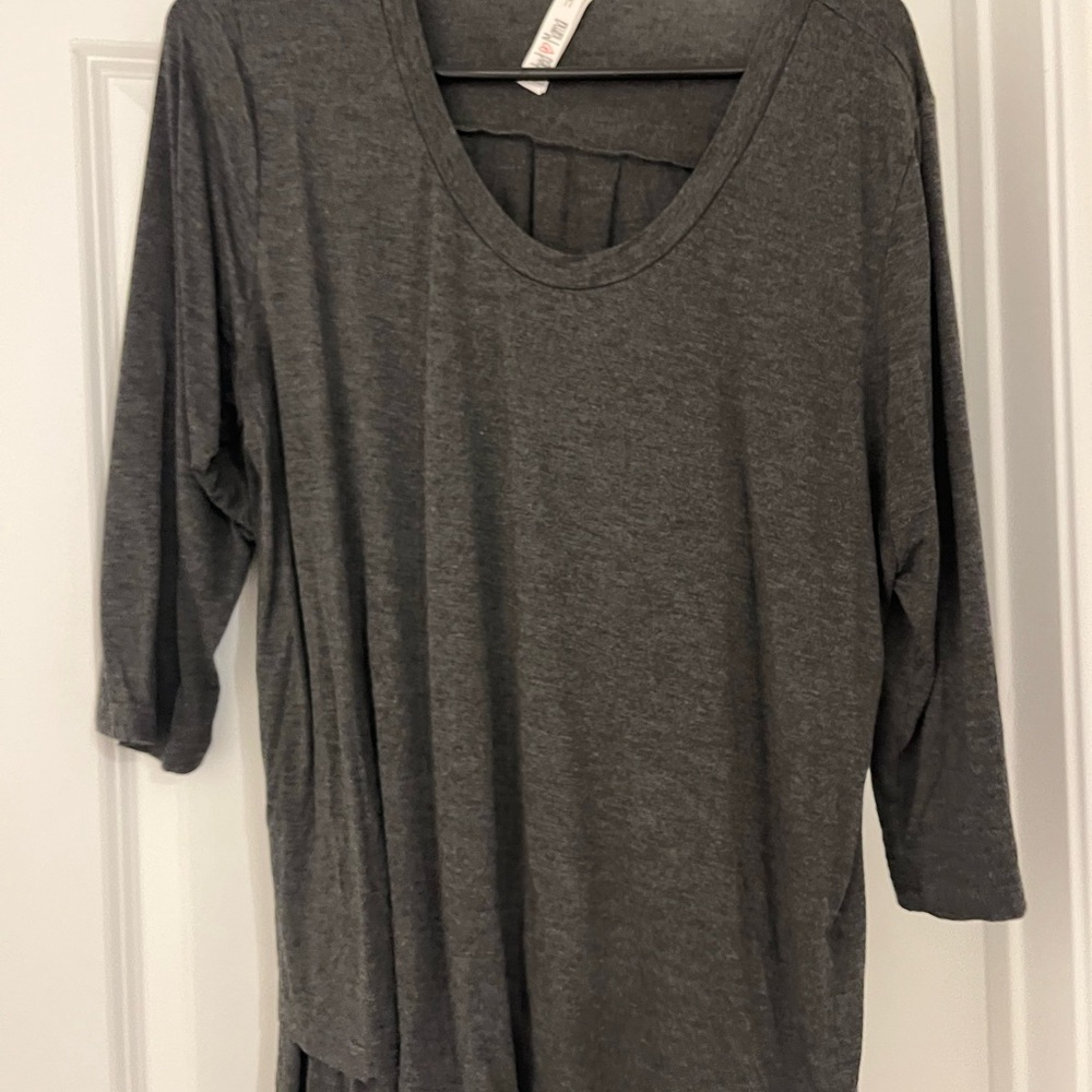 Latched Mama Charcoal Gray Women's Nursing Top